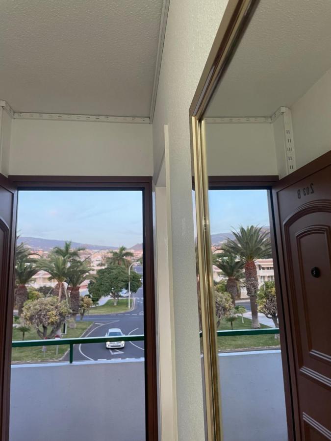 Appartement Apartamento Los Cristianos à Los Cristianos  Extérieur photo